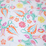 Manta floral de tecido para puff Colorido